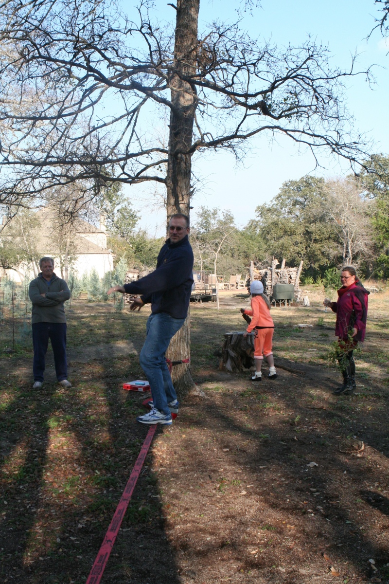 2012-12-25-Christmas-Day-93-slackline-Jim-Travis-Kyla-KT.jpg